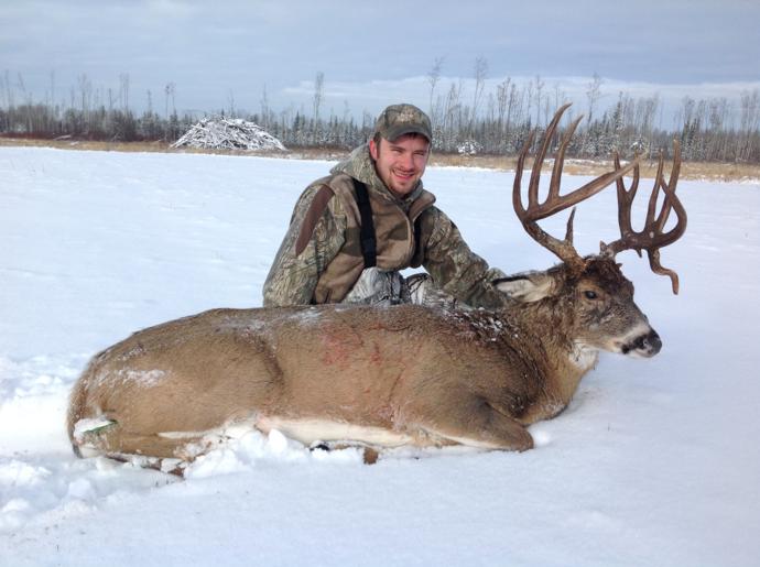 Whitetail Hunts Photo